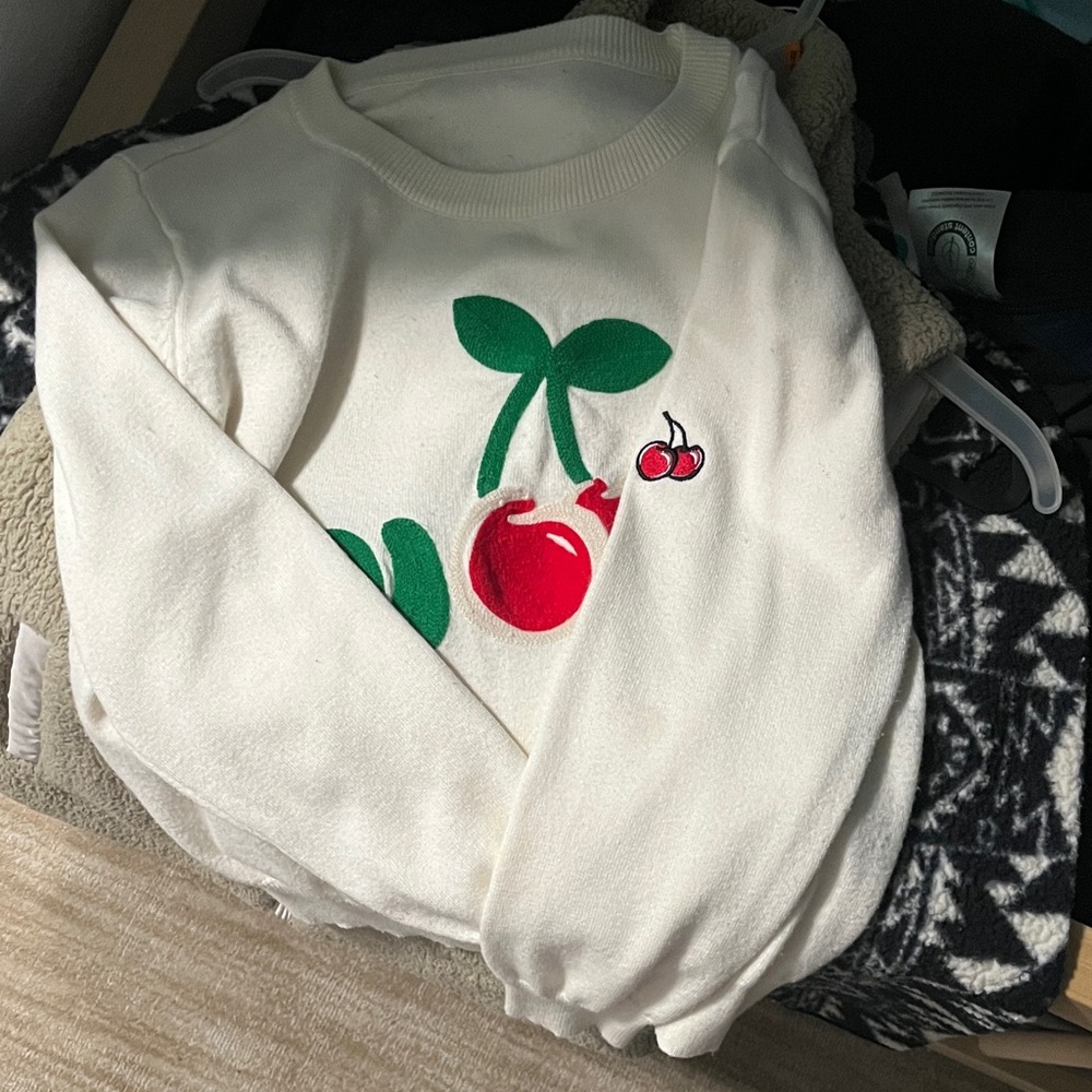 Jacket/Sweatshirt Bundle - image 8